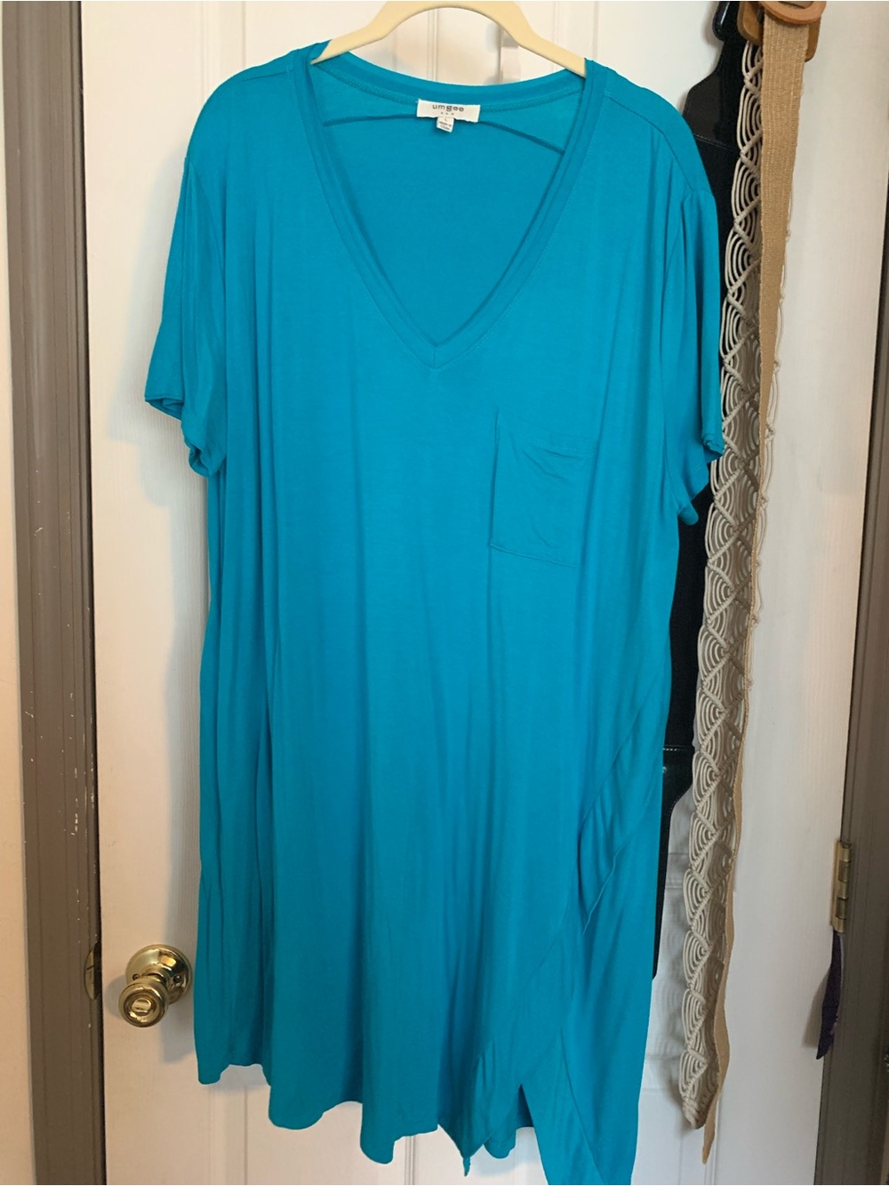 Umgee Teal V-Neck Tunic Top